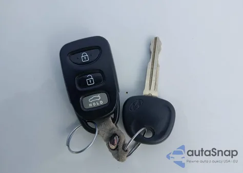 2011 Hyundai Elantra Limited from USA, damaged, VIN 5NPDH4AE0BH044582